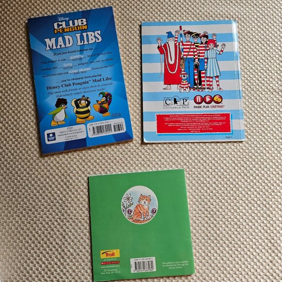 4/$20 Club Penguin Mad Libs, Where's Waldo, Grow, garden, grow! Set of 3 Books - Picture 8 of 8